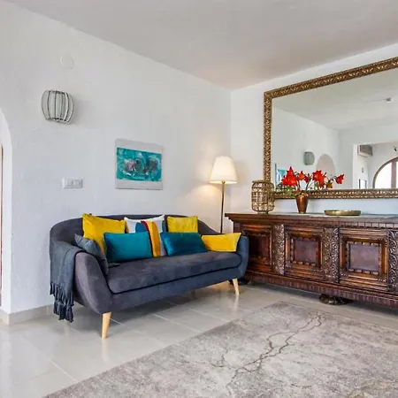 Stunning In Ferienhaus *