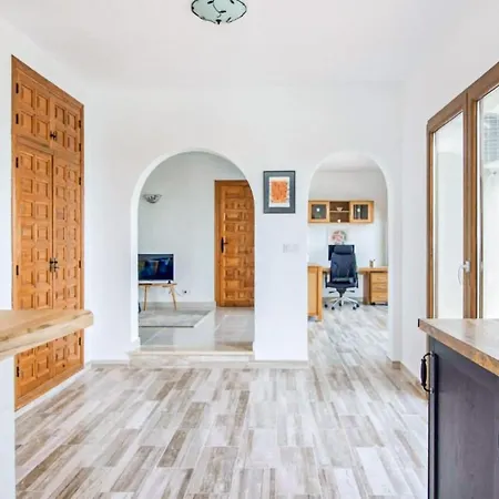 Ferienhaus Stunning In Pego